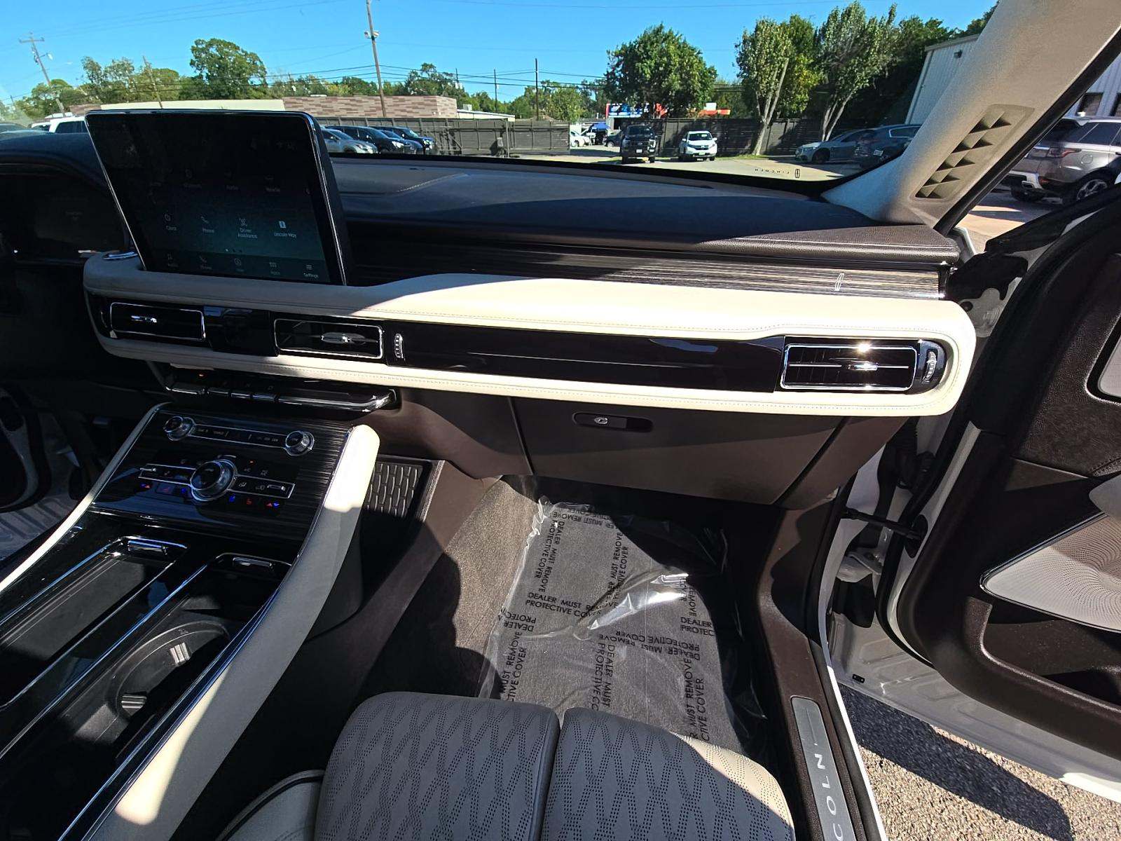 2023 Lincoln Aviator Plug-In Hybrid Black Label Grand Touring AWD