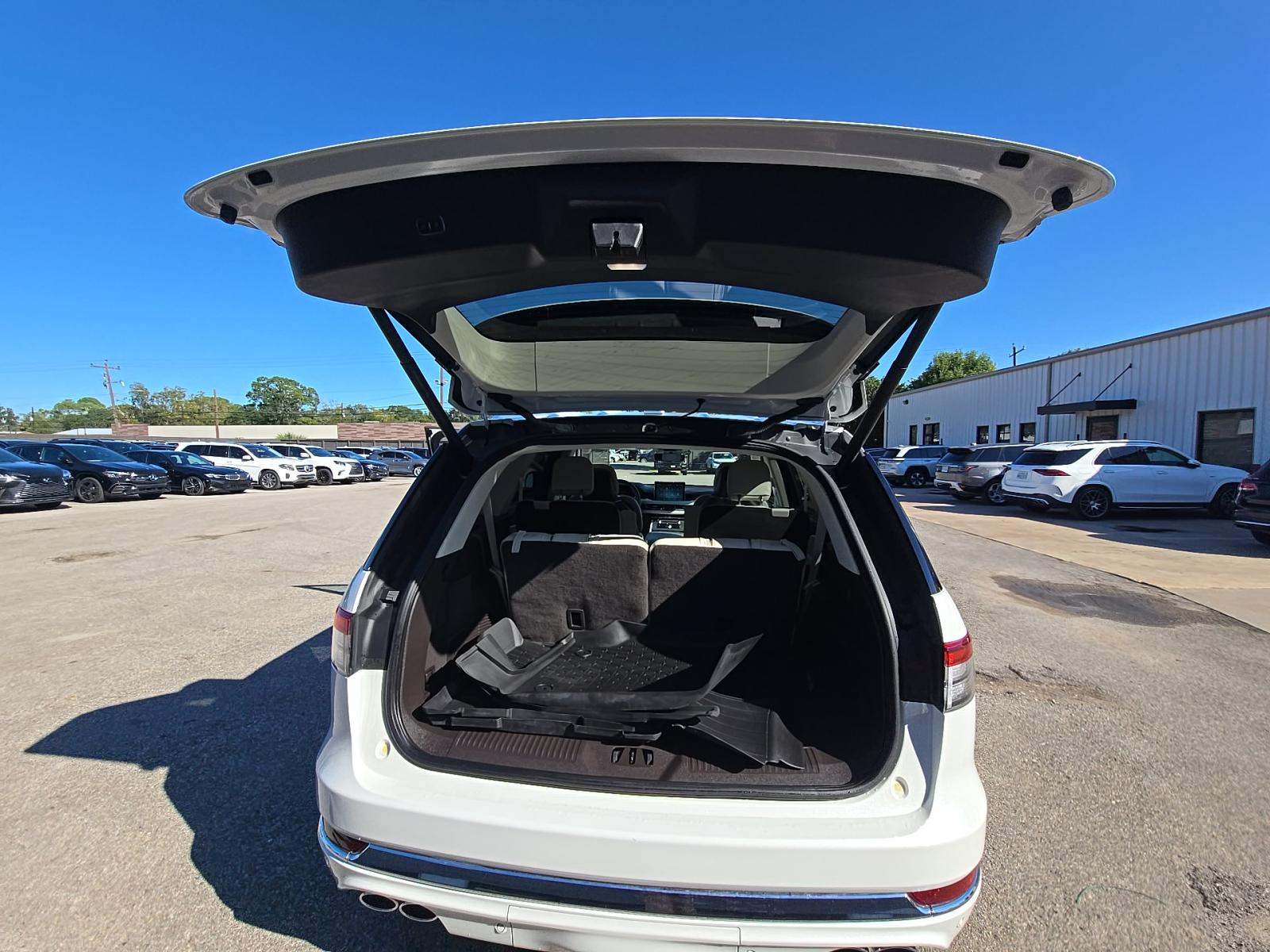 2023 Lincoln Aviator Plug-In Hybrid Black Label Grand Touring AWD