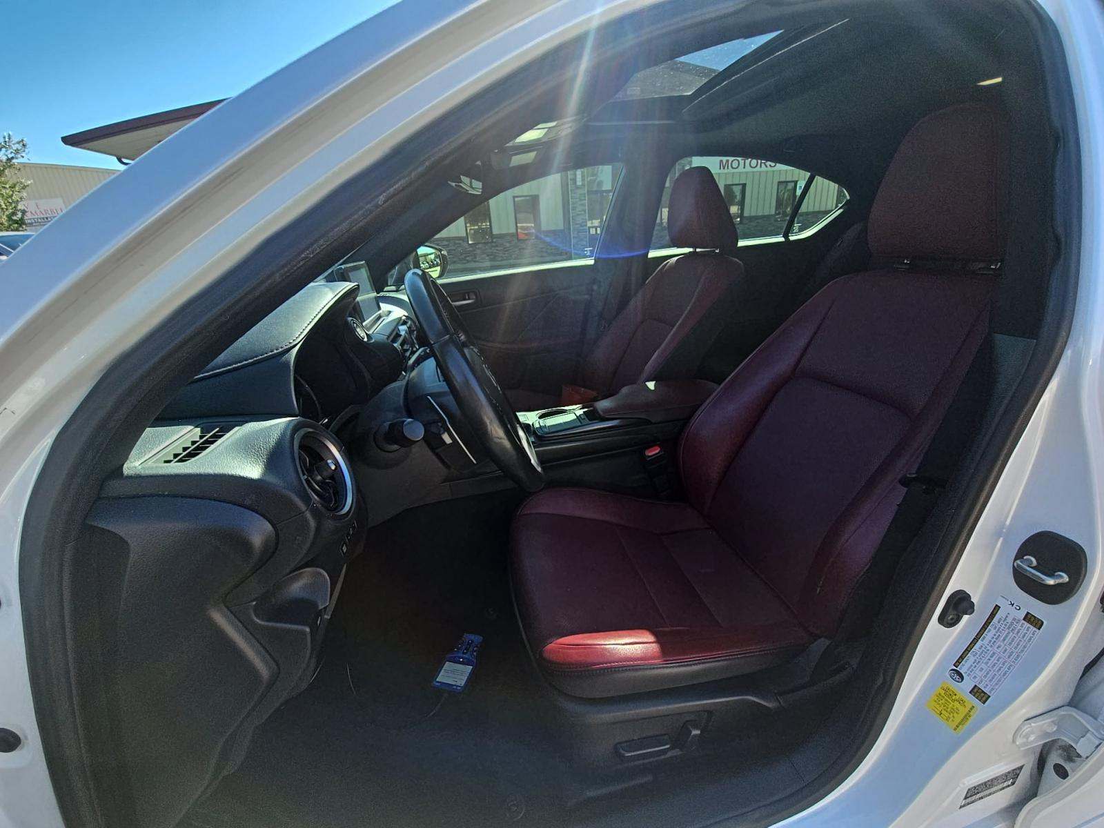 2022 Lexus IS IS 300 RWD