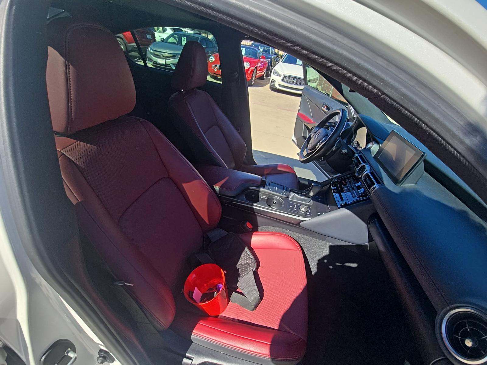 2022 Lexus IS IS 300 RWD