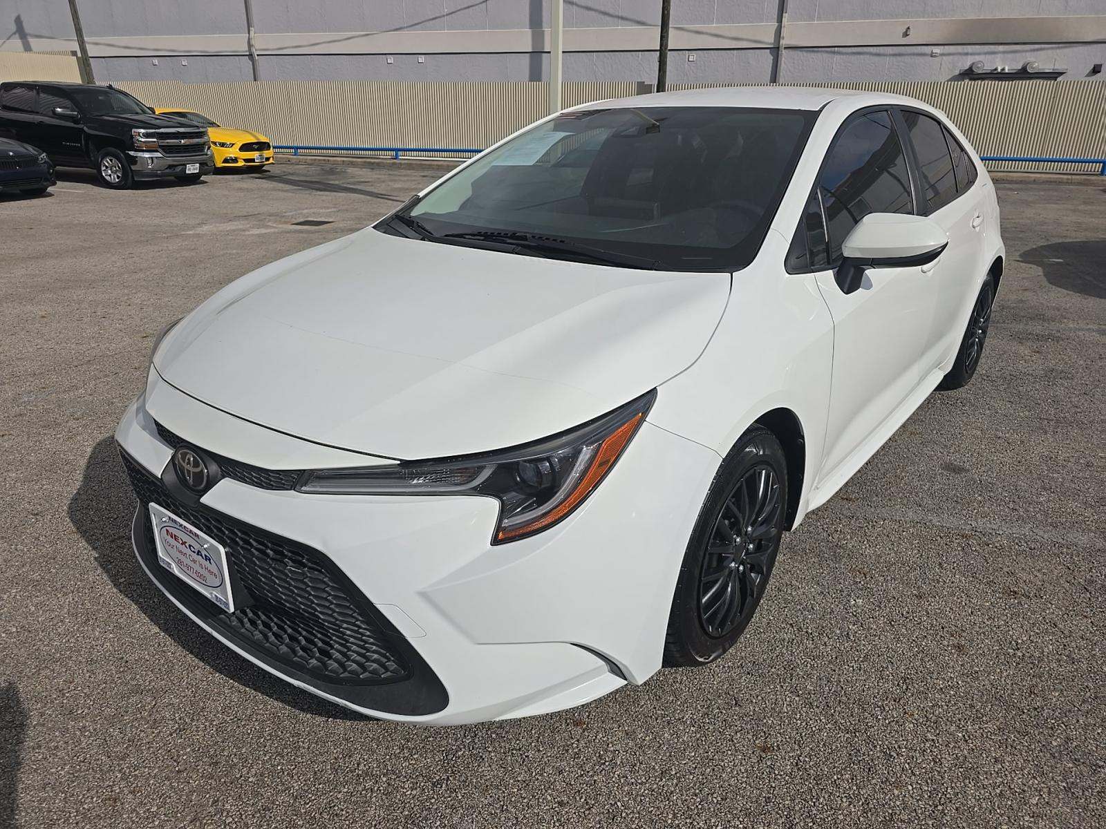 2022 Toyota Corolla LE FWD
