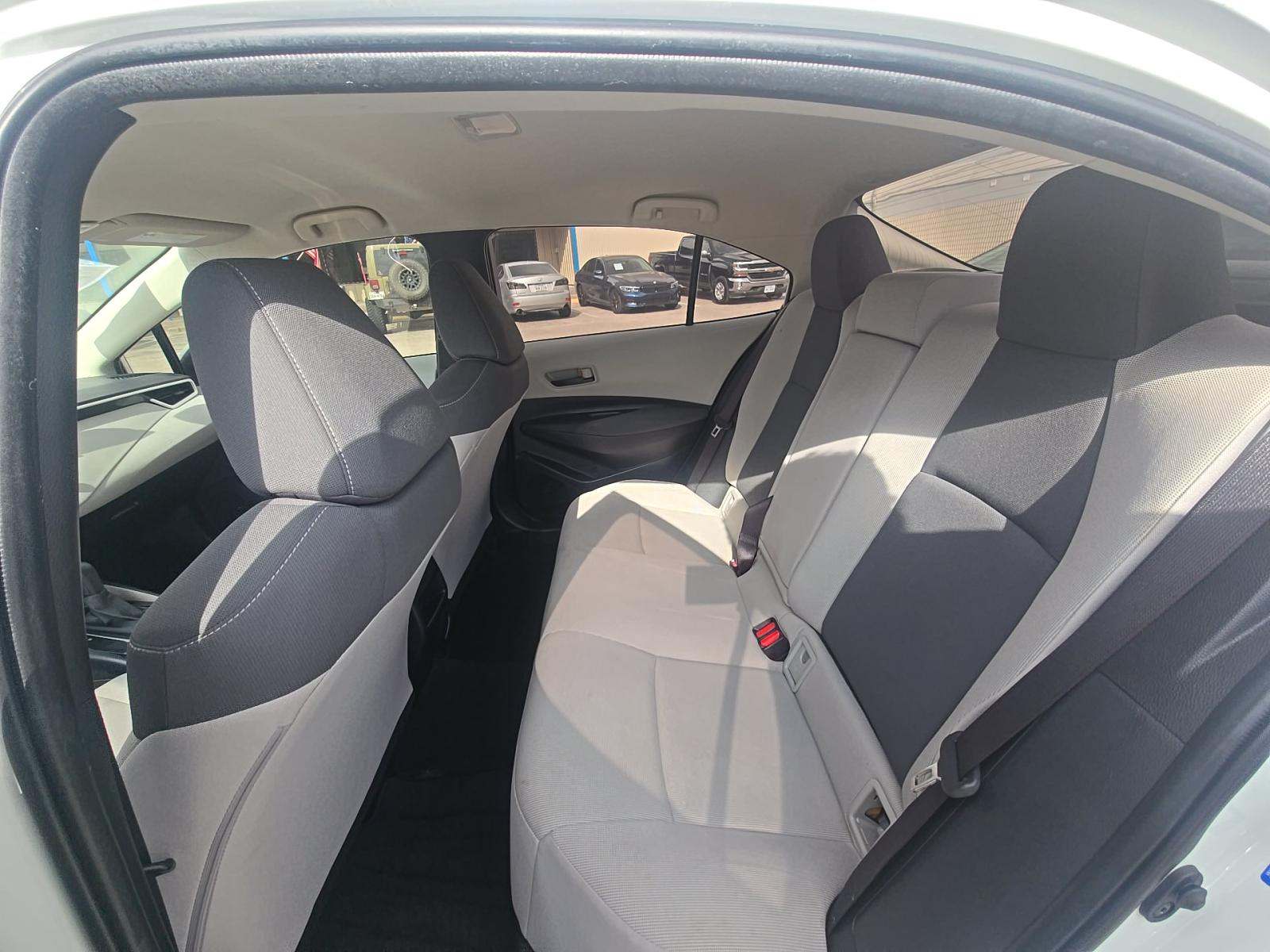 2022 Toyota Corolla LE FWD