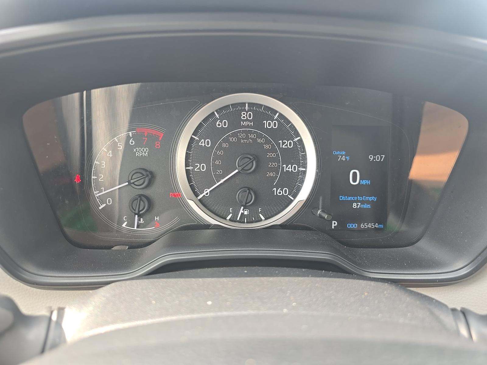 2022 Toyota Corolla LE FWD