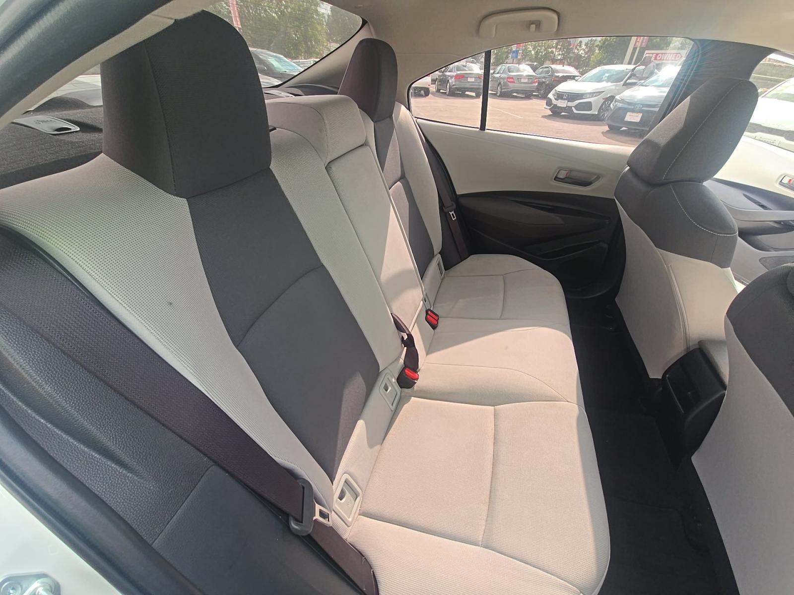 2022 Toyota Corolla LE FWD