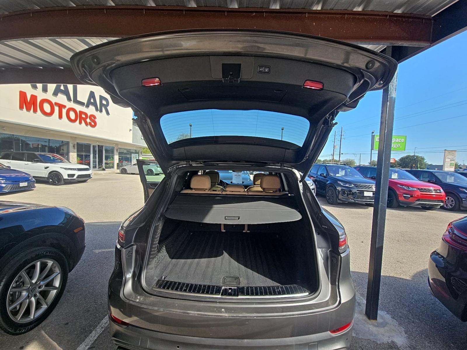 2021 Porsche Cayenne Base AWD