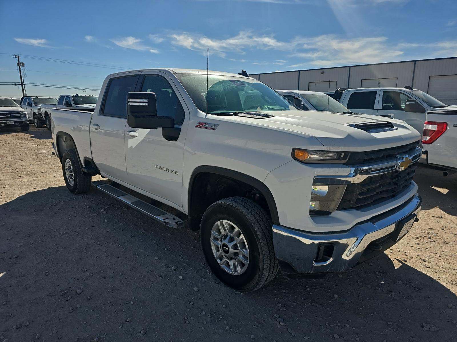 2024 Chevrolet Silverado 2500HD LT AWD