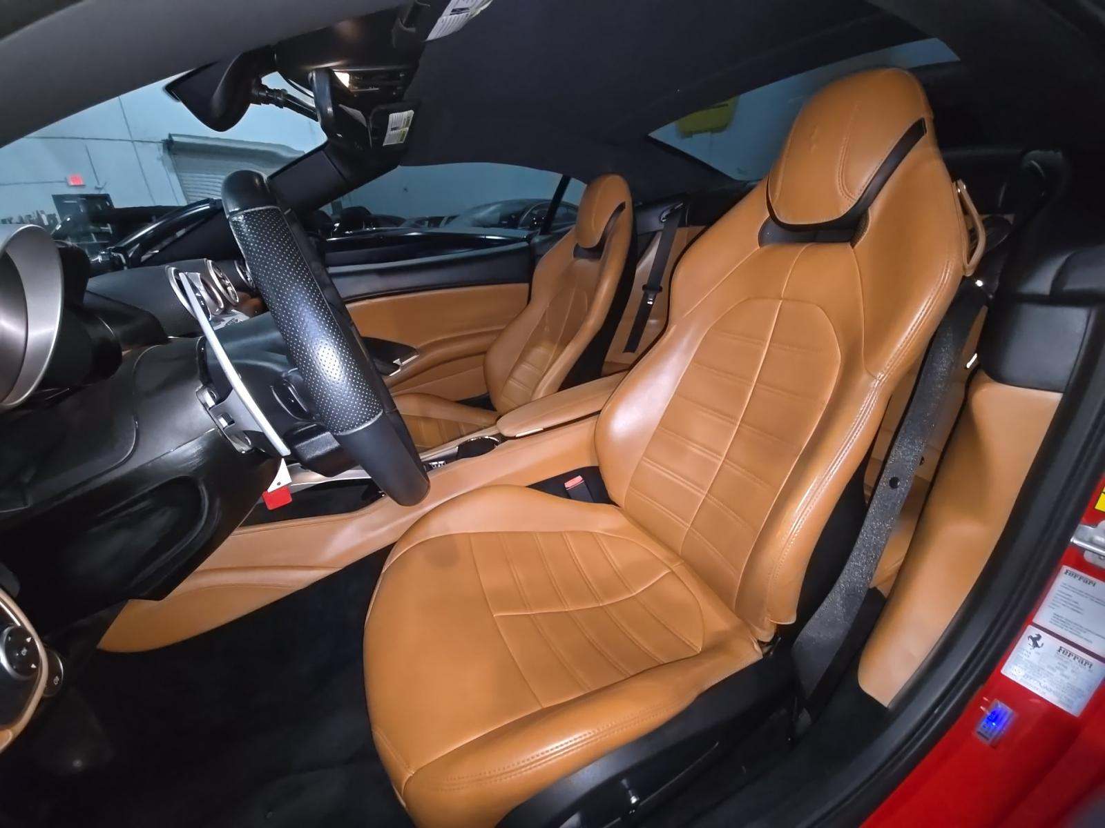 2017 Ferrari California T RWD