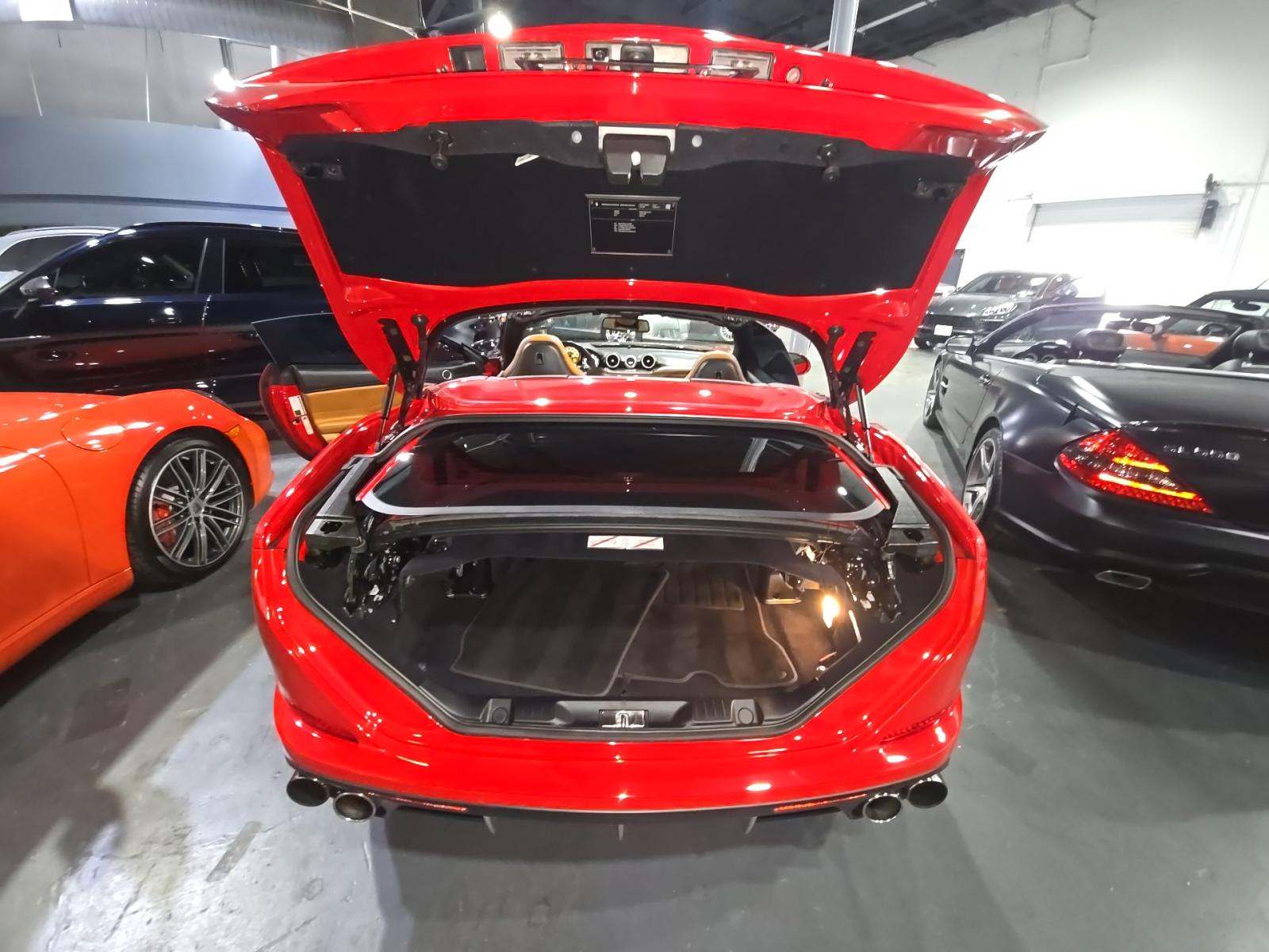 2017 Ferrari California T RWD