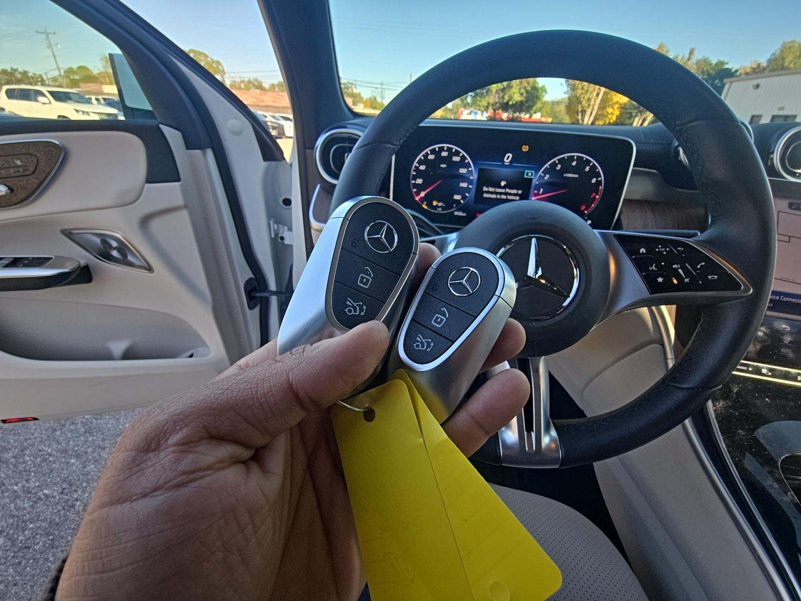 2024 Mercedes-Benz GLC GLC 300 RWD