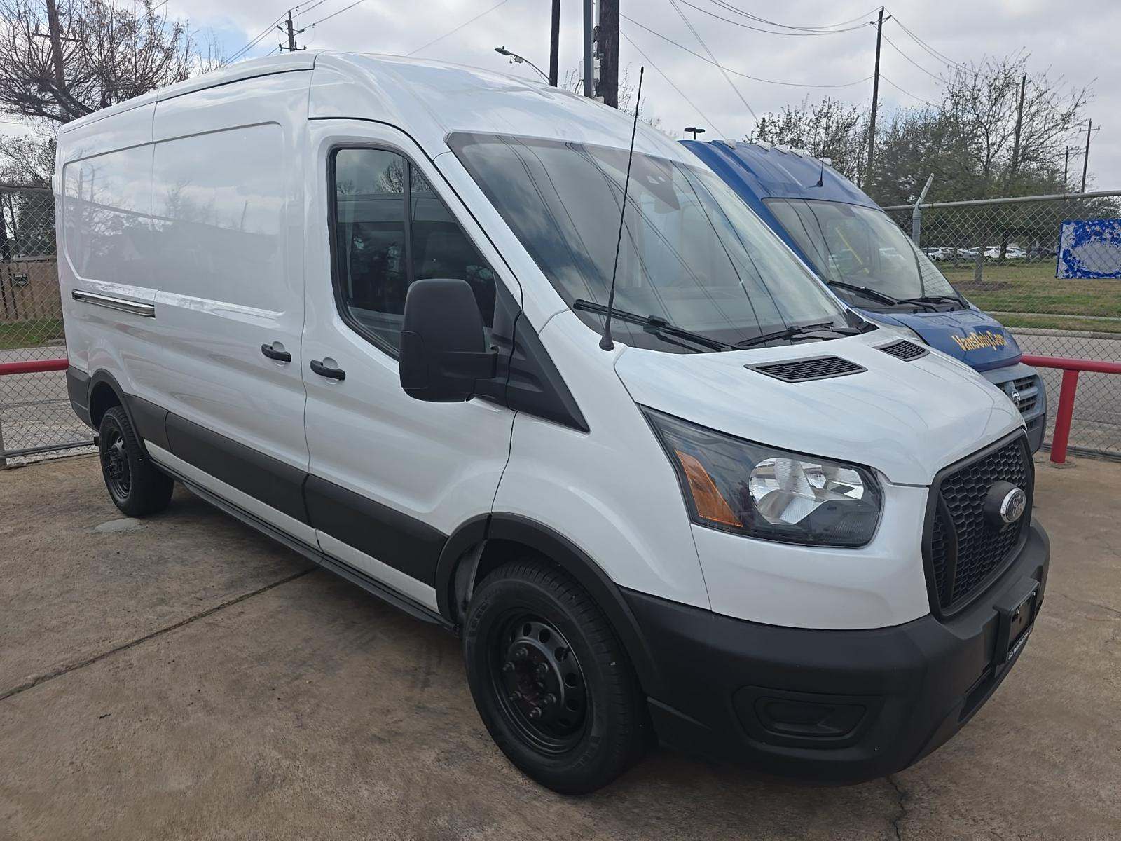 FORD TRANSIT 250 - 4