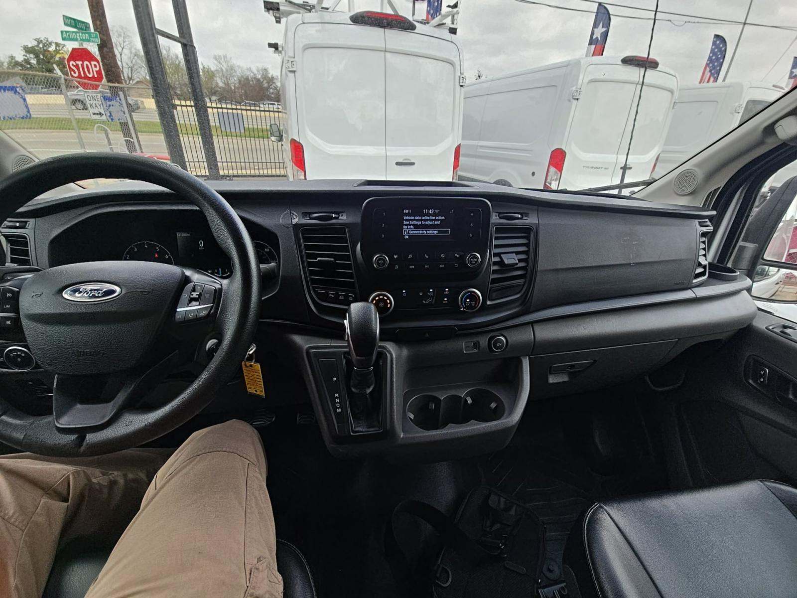 FORD TRANSIT 250 - 10