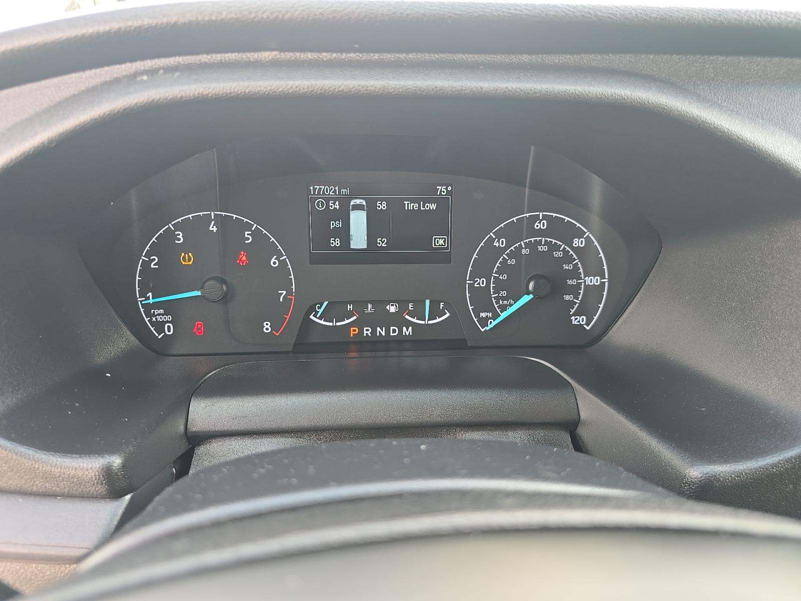 FORD TRANSIT 150 - 9