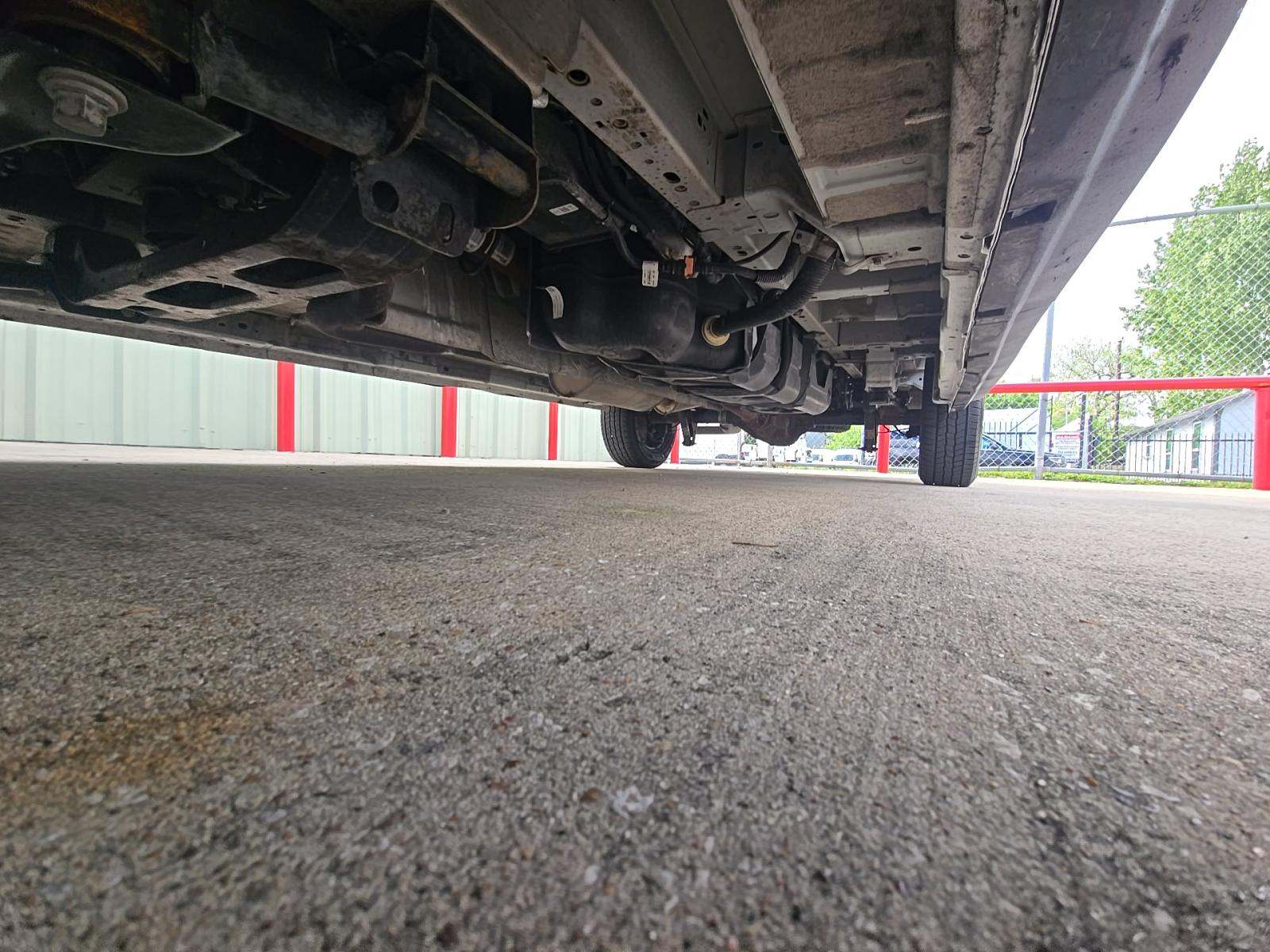 FORD TRANSIT 150 - 7