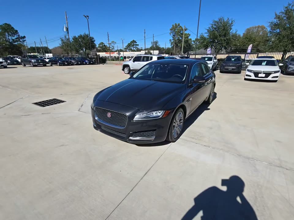 2016 Jaguar XF 35t Premium RWD