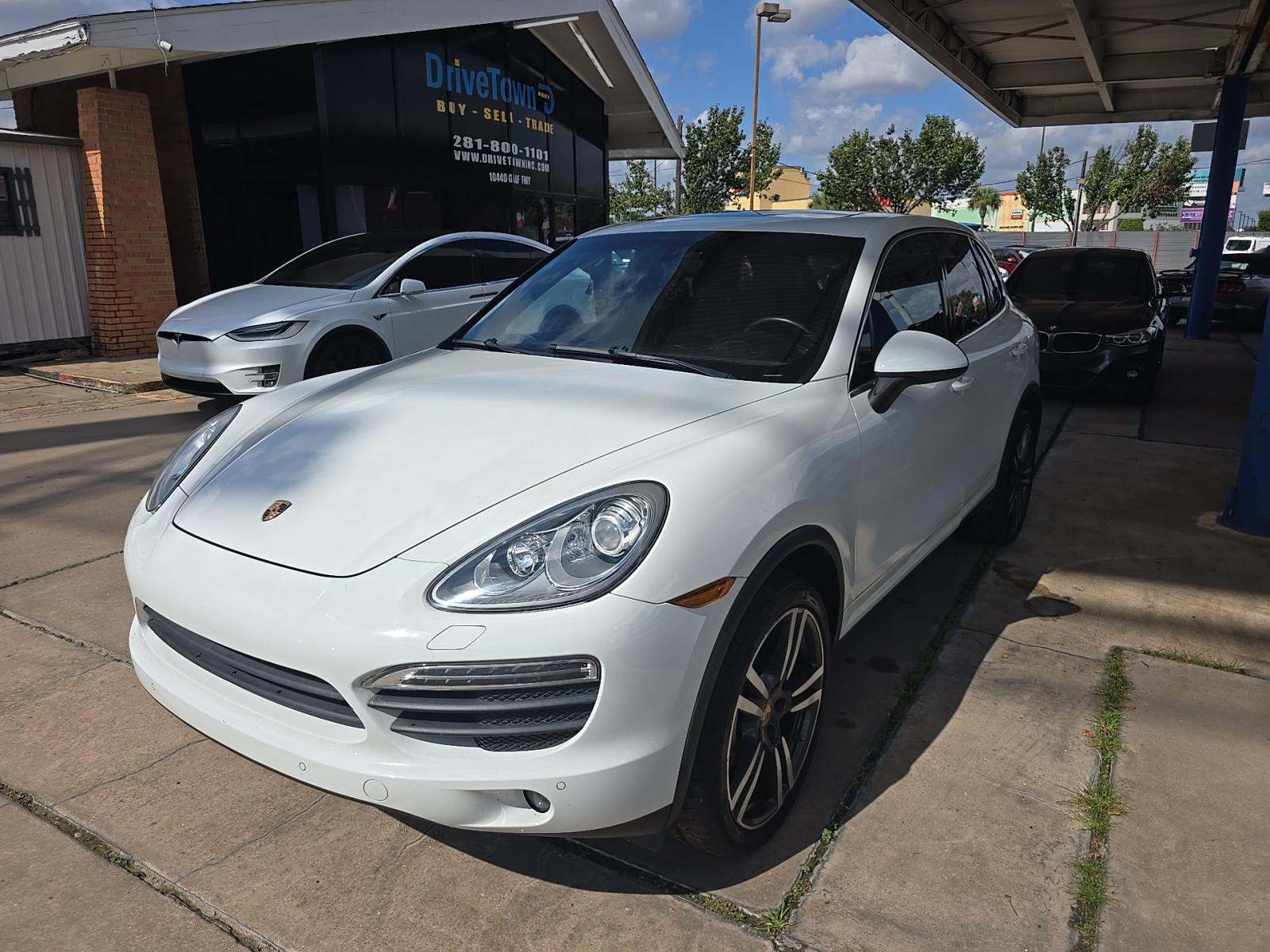 2014 Porsche Cayenne S AWD