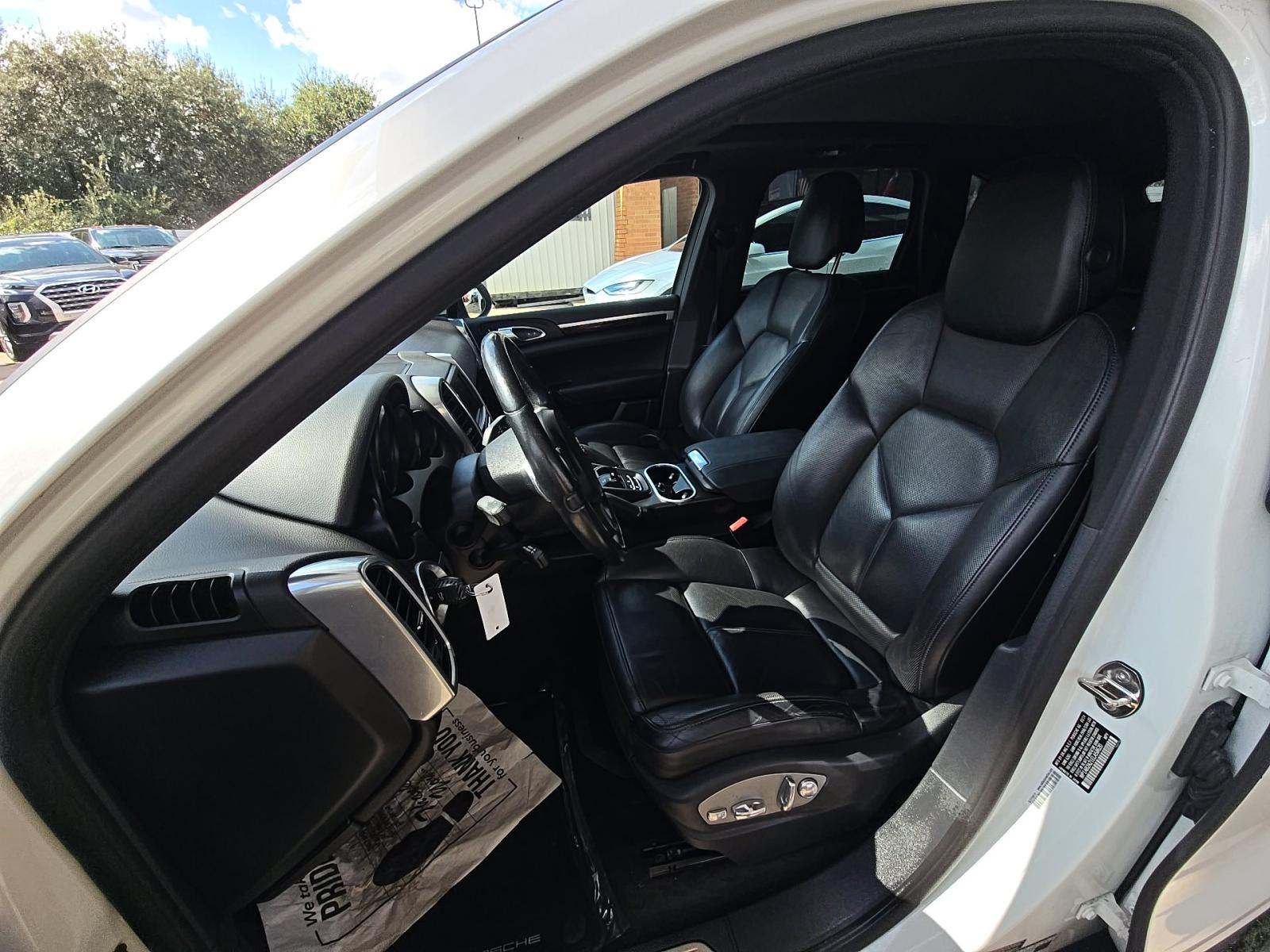 2014 Porsche Cayenne S AWD