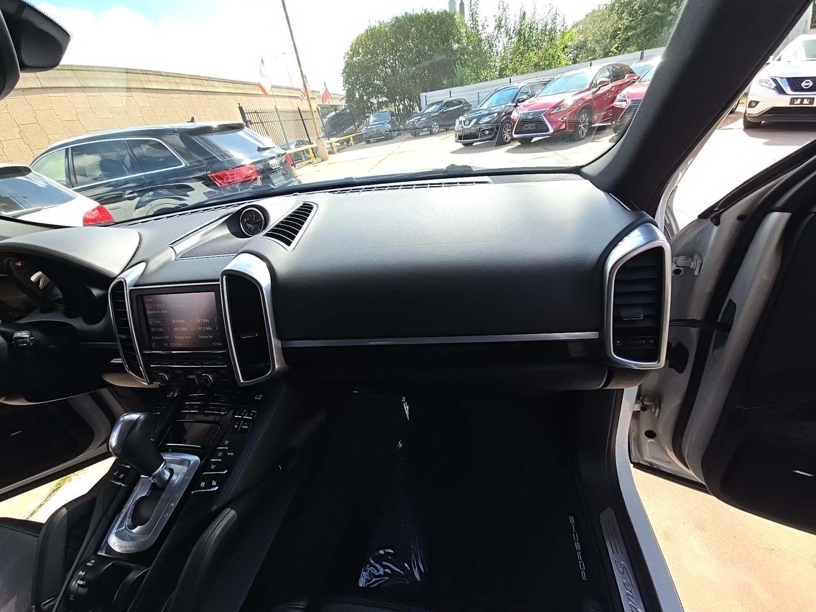 2014 Porsche Cayenne S AWD