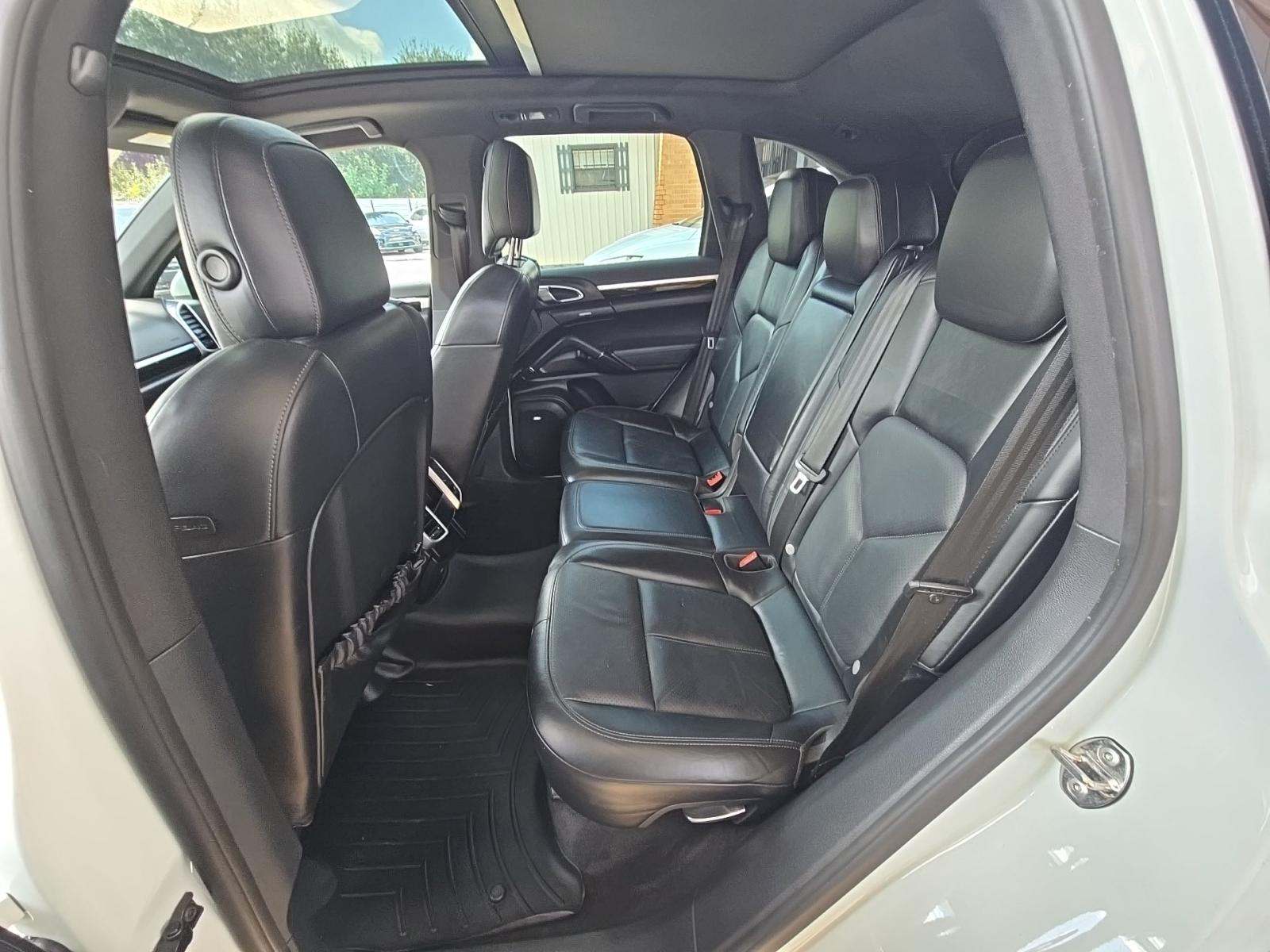 2014 Porsche Cayenne S AWD