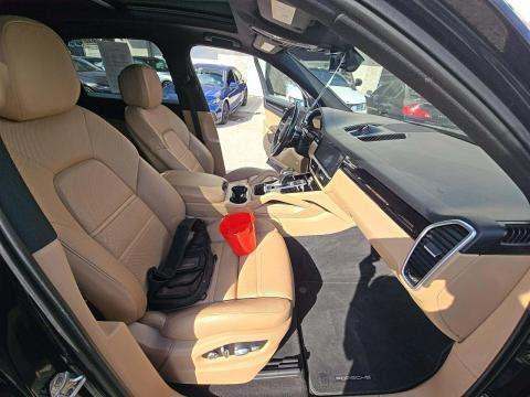 2019 Porsche Cayenne Base AWD