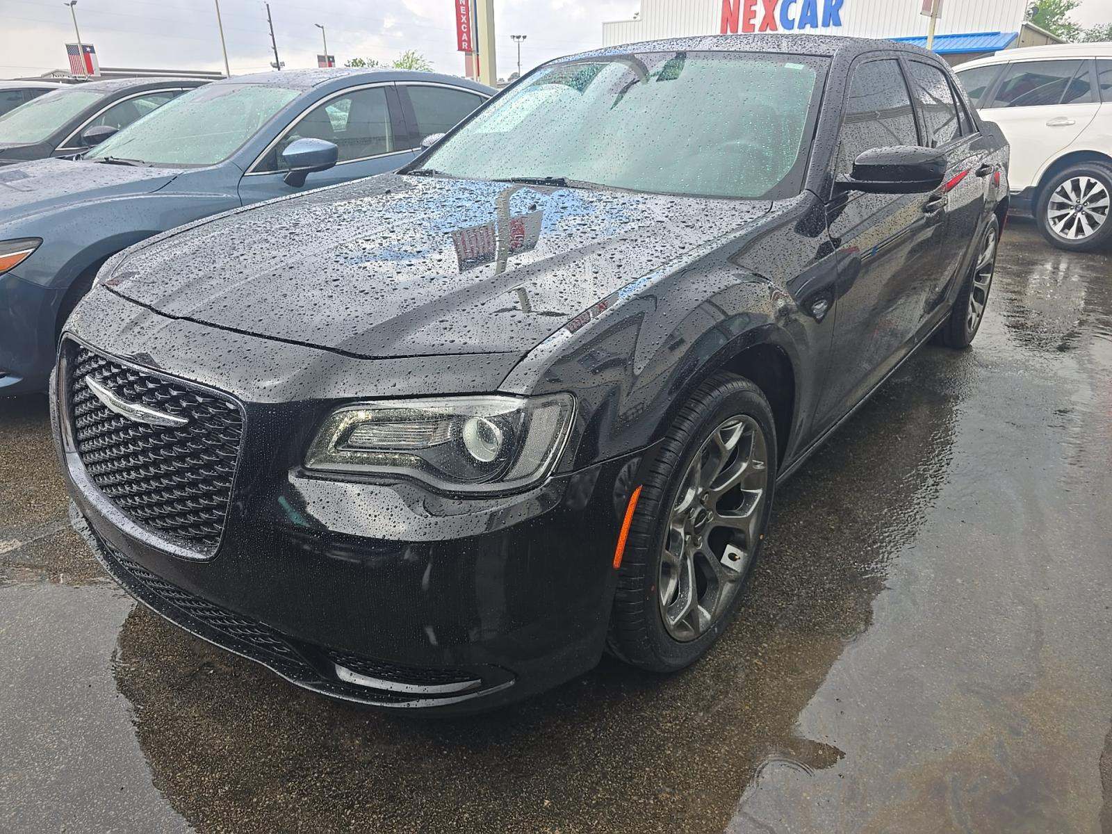 2018 Chrysler 300 Touring RWD