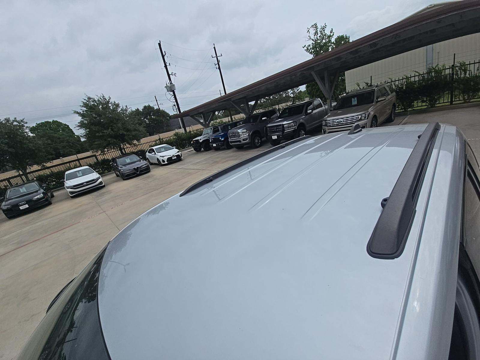 2022 Jeep Grand Cherokee Altitude AWD