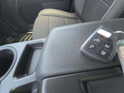 2023 Chevrolet Silverado 1500 LT AWD