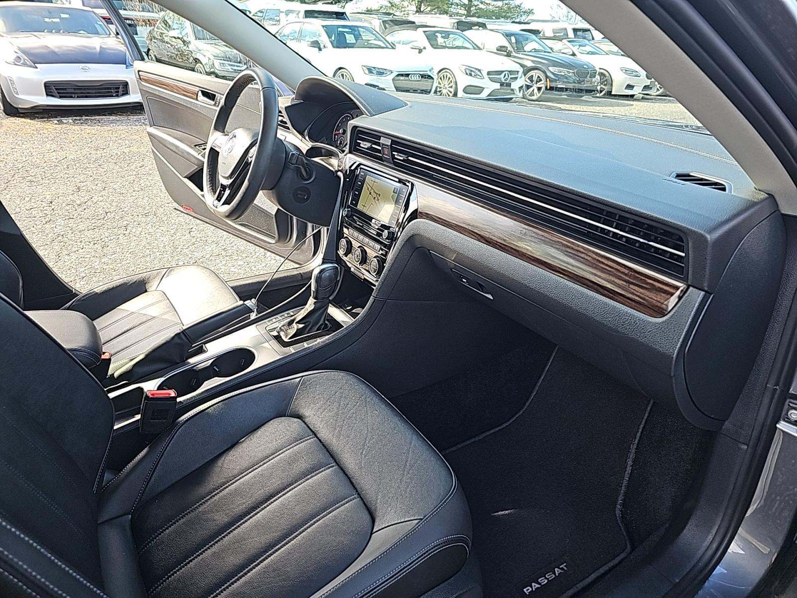 2022 Volkswagen Passat 2.0T Limited Edition FWD