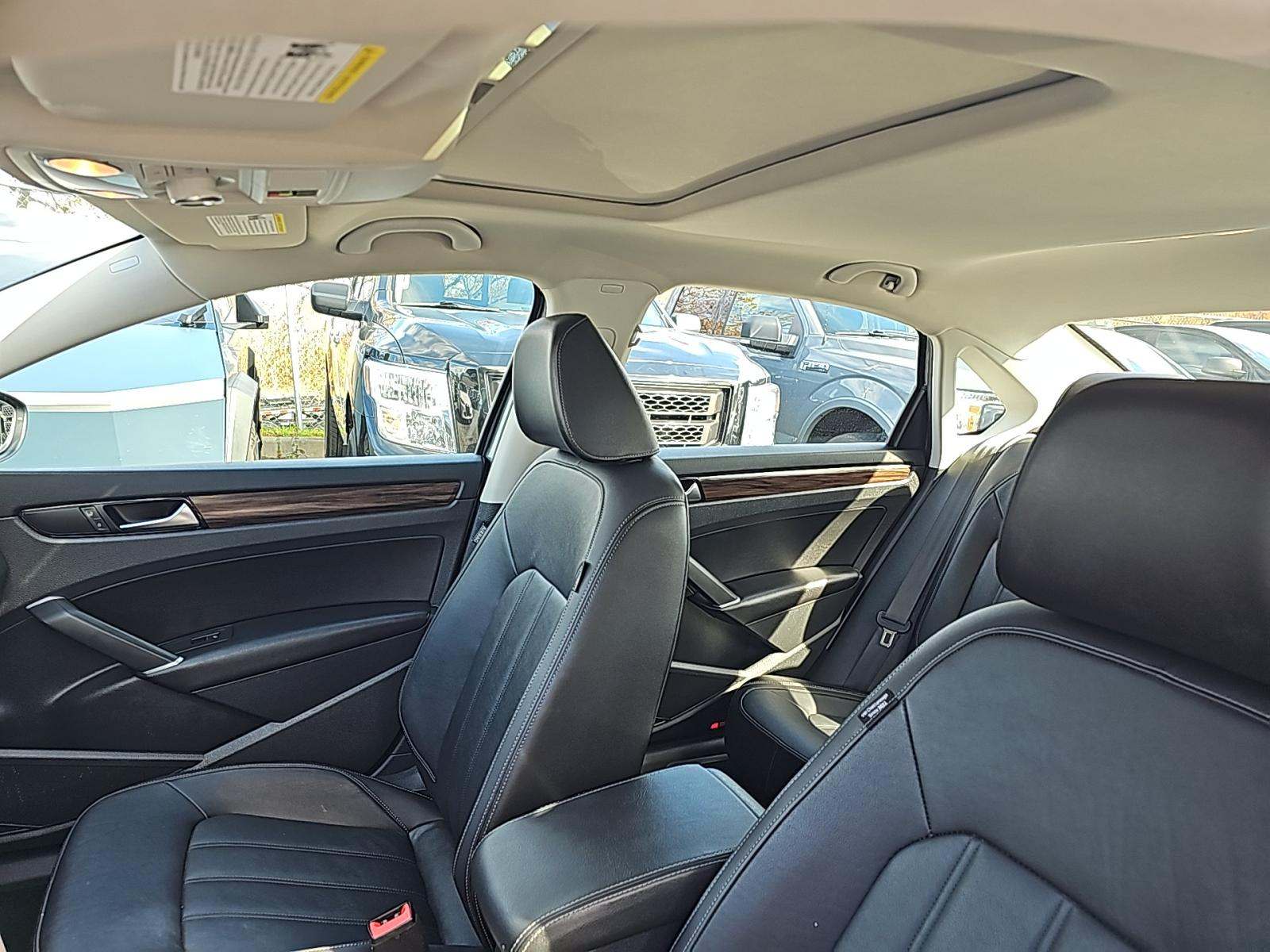 2022 Volkswagen Passat 2.0T Limited Edition FWD