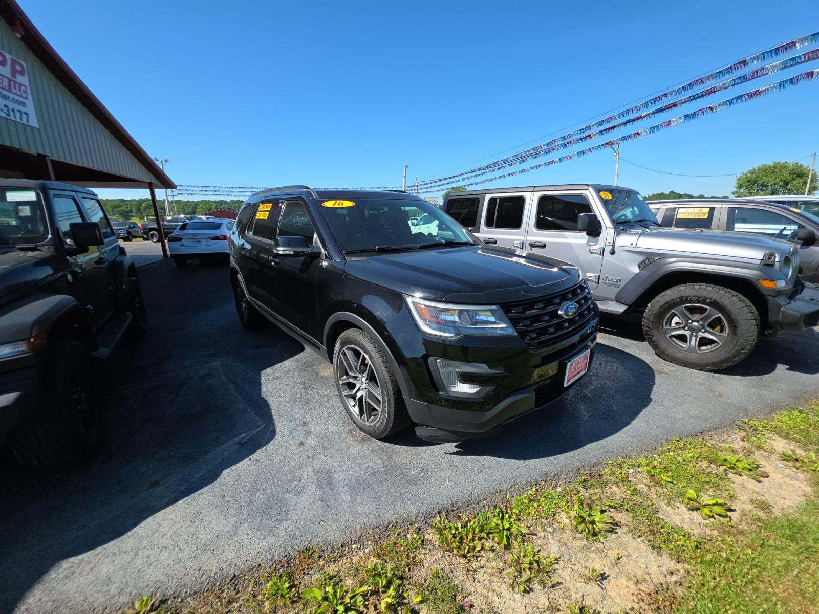 FORD EXPLORER - 4