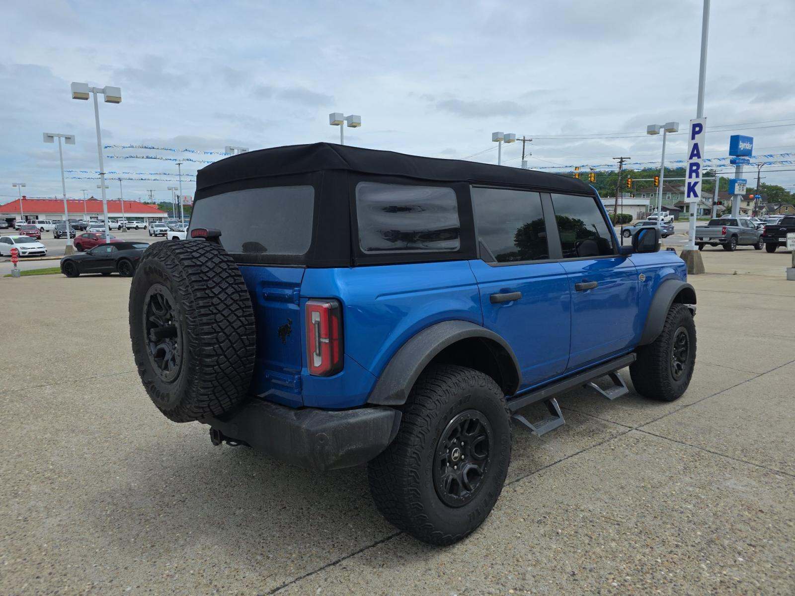 FORD BRONCO - 3