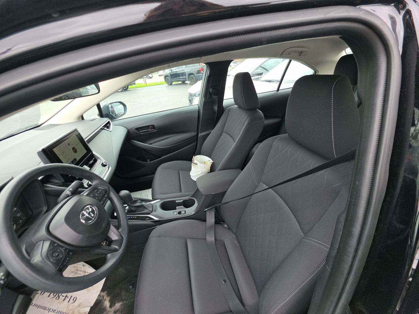 2025 Toyota Corolla LE FWD