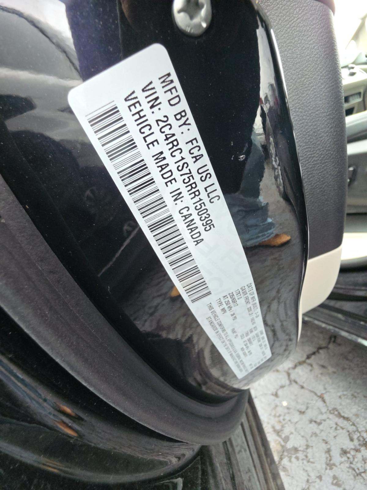 2024 Chrysler Pacifica Hybrid Select FWD