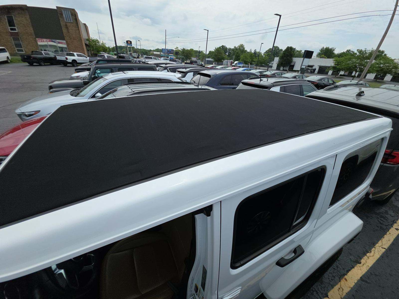 2023 Jeep Wrangler 4xe Sahara AWD
