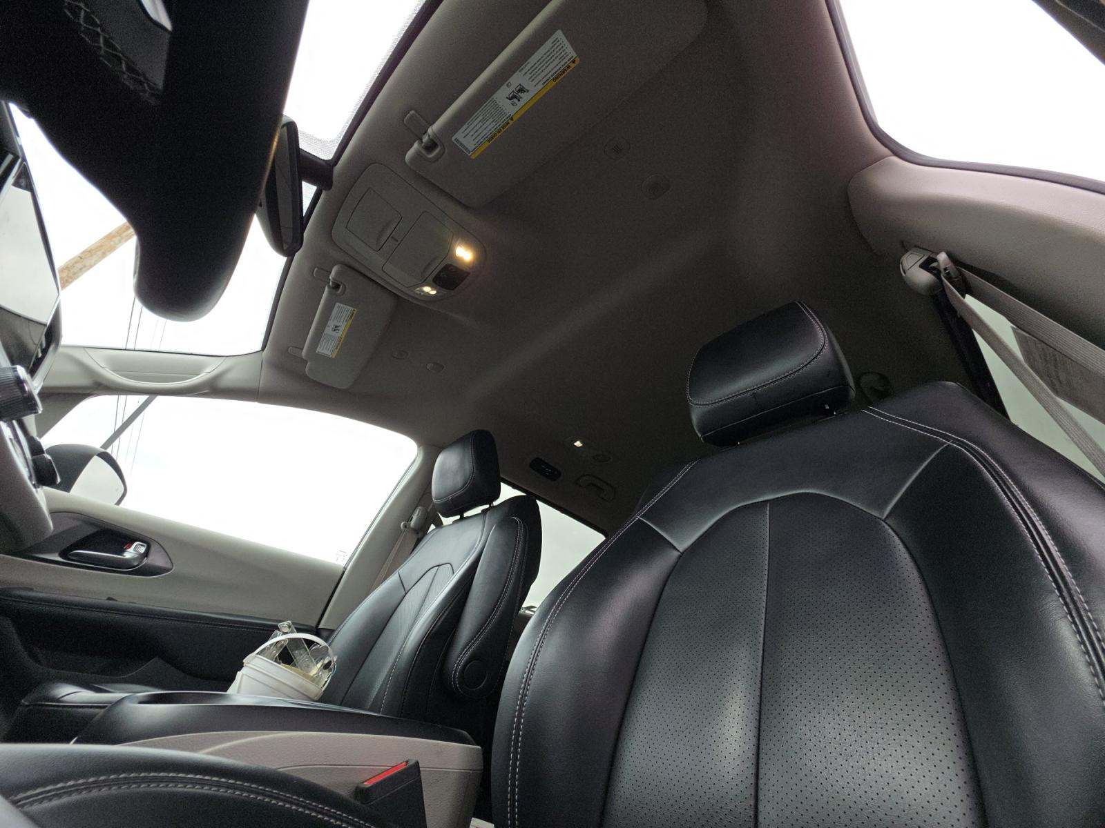 2023 Chrysler Pacifica Touring L FWD
