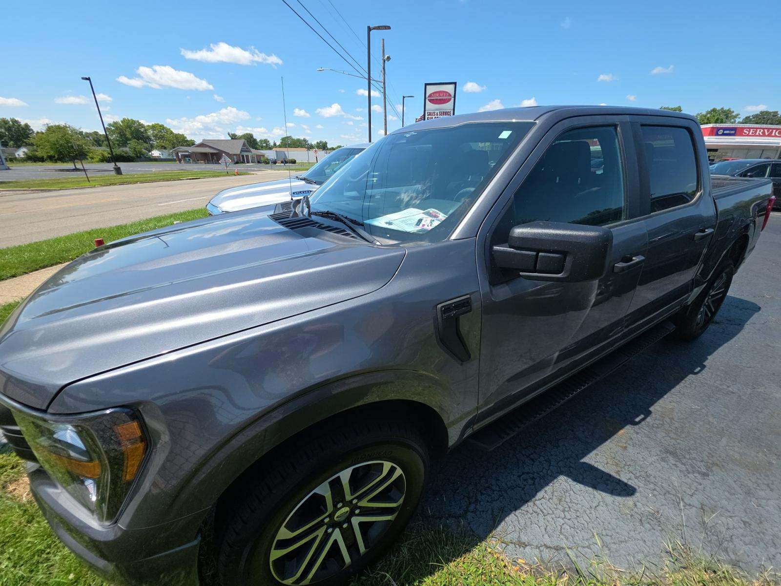 2023 Ford F-150 XL AWD