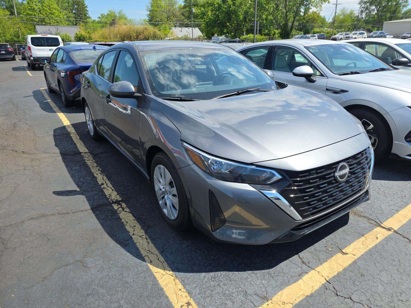 NISSAN SENTRA - 4