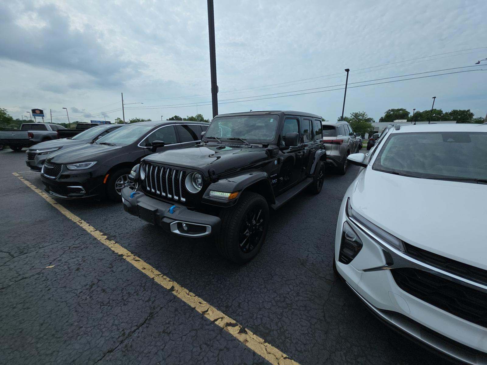 2023 Jeep Wrangler 4xe Sahara AWD
