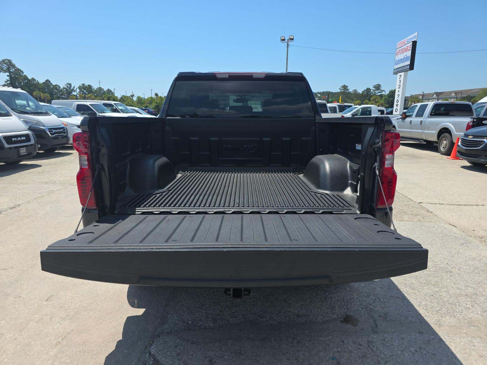 2023 Chevrolet Silverado 1500 LT AWD