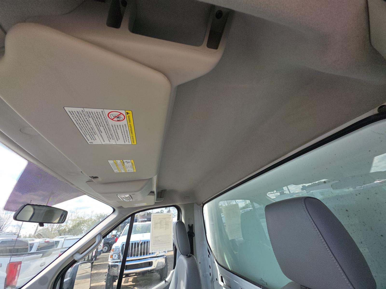 FORD TRANSIT 350 - 7
