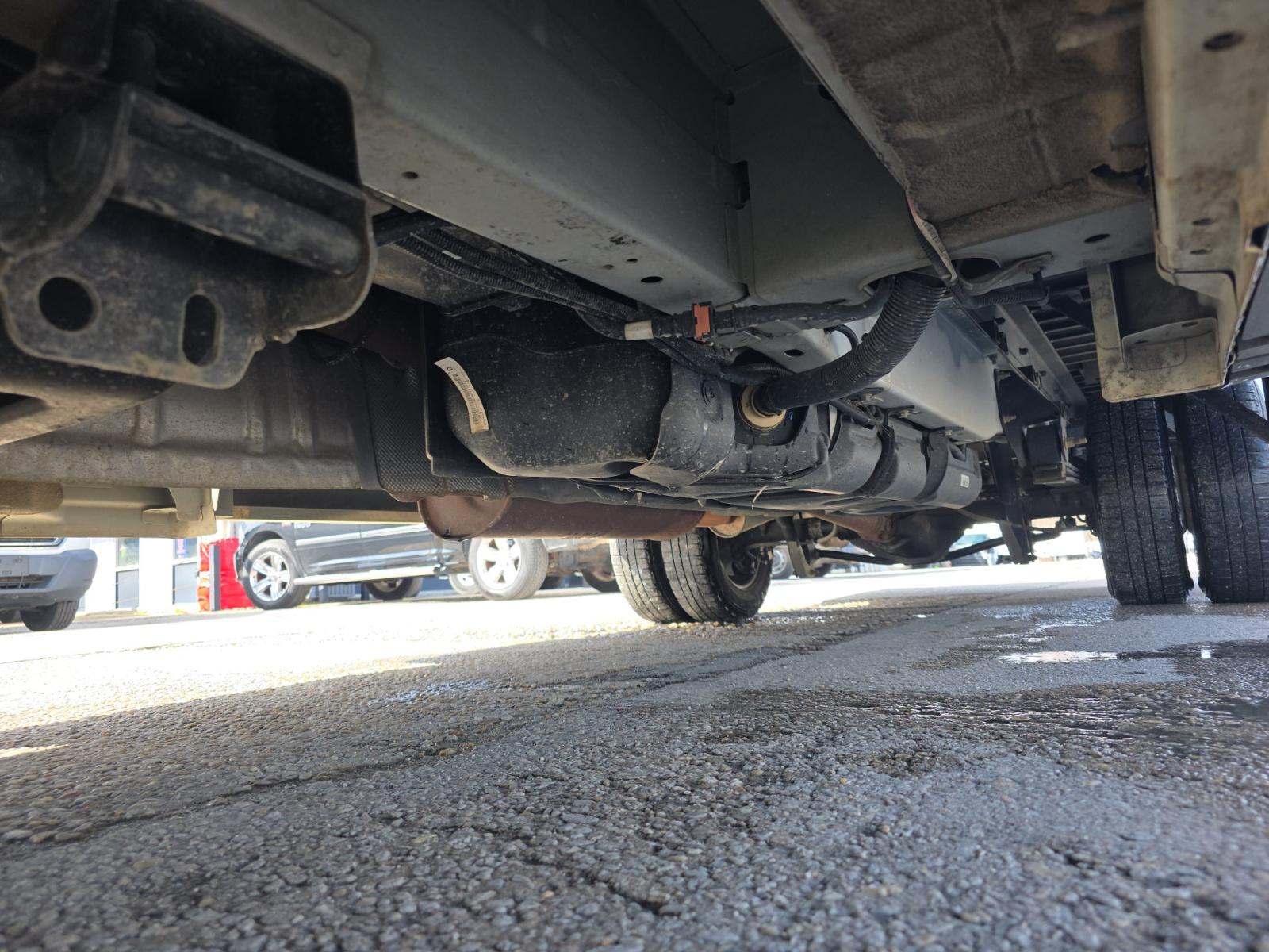FORD TRANSIT 350 - 3