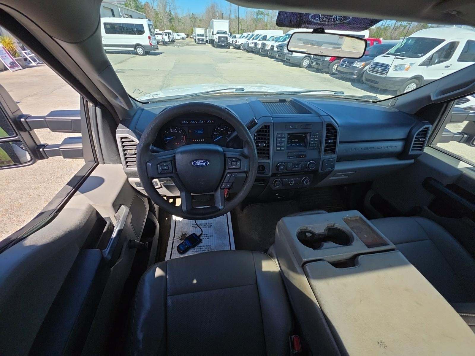 FORD F-250 - 6