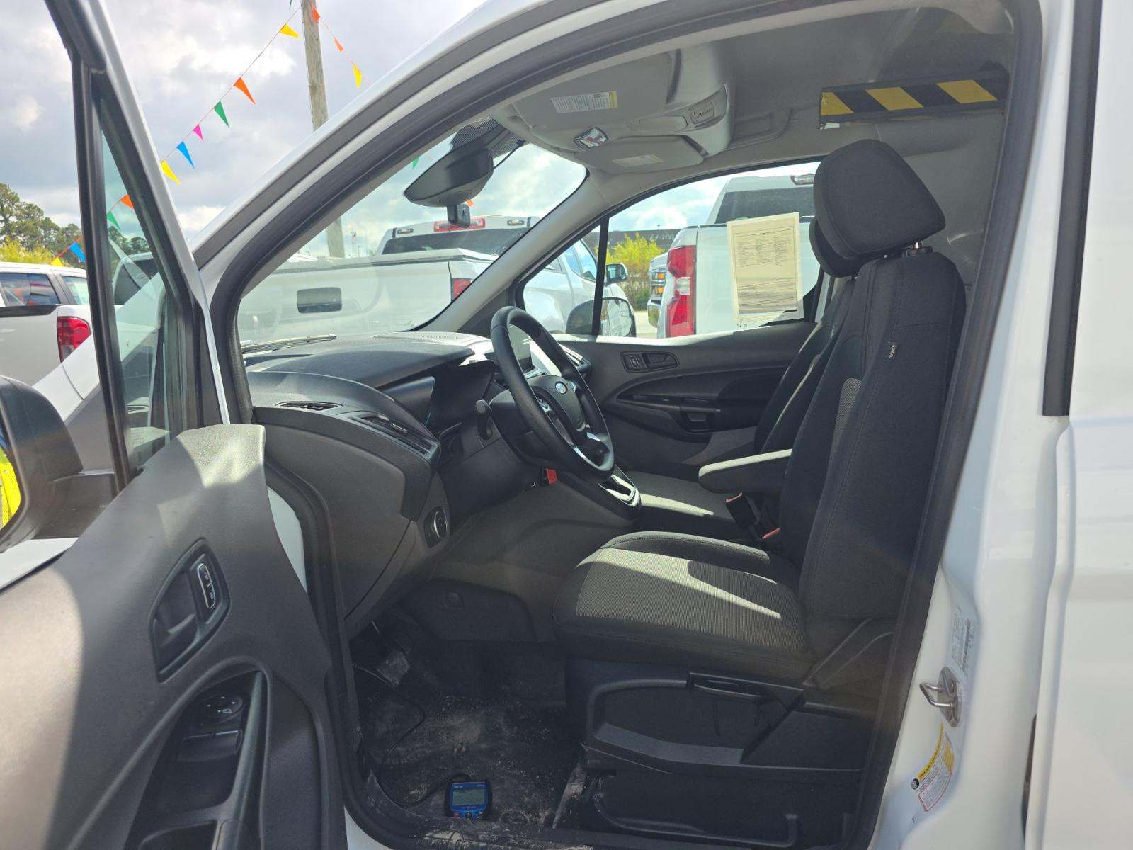 FORD TRANSIT CONNECT - 6