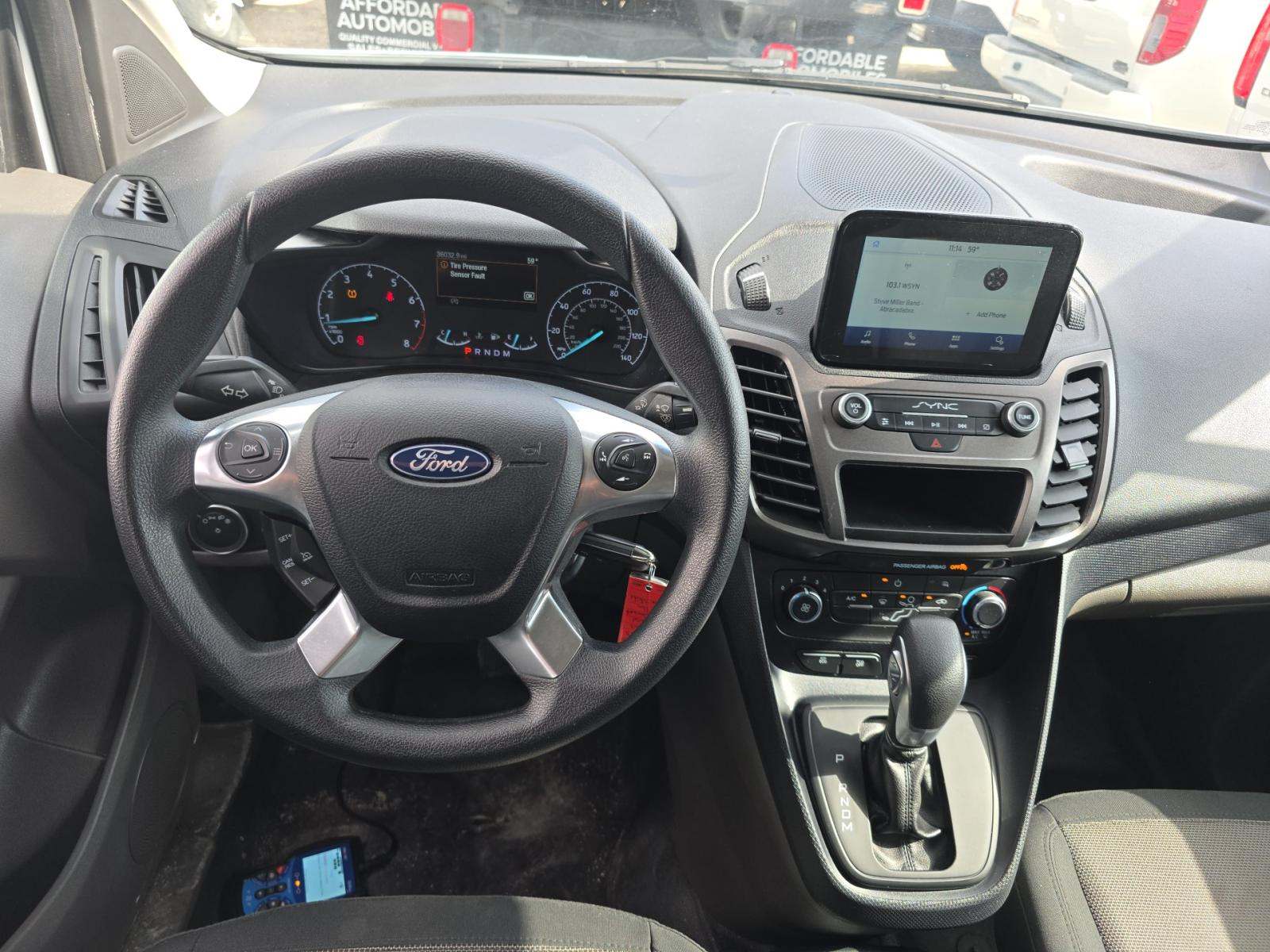FORD TRANSIT CONNECT - 10