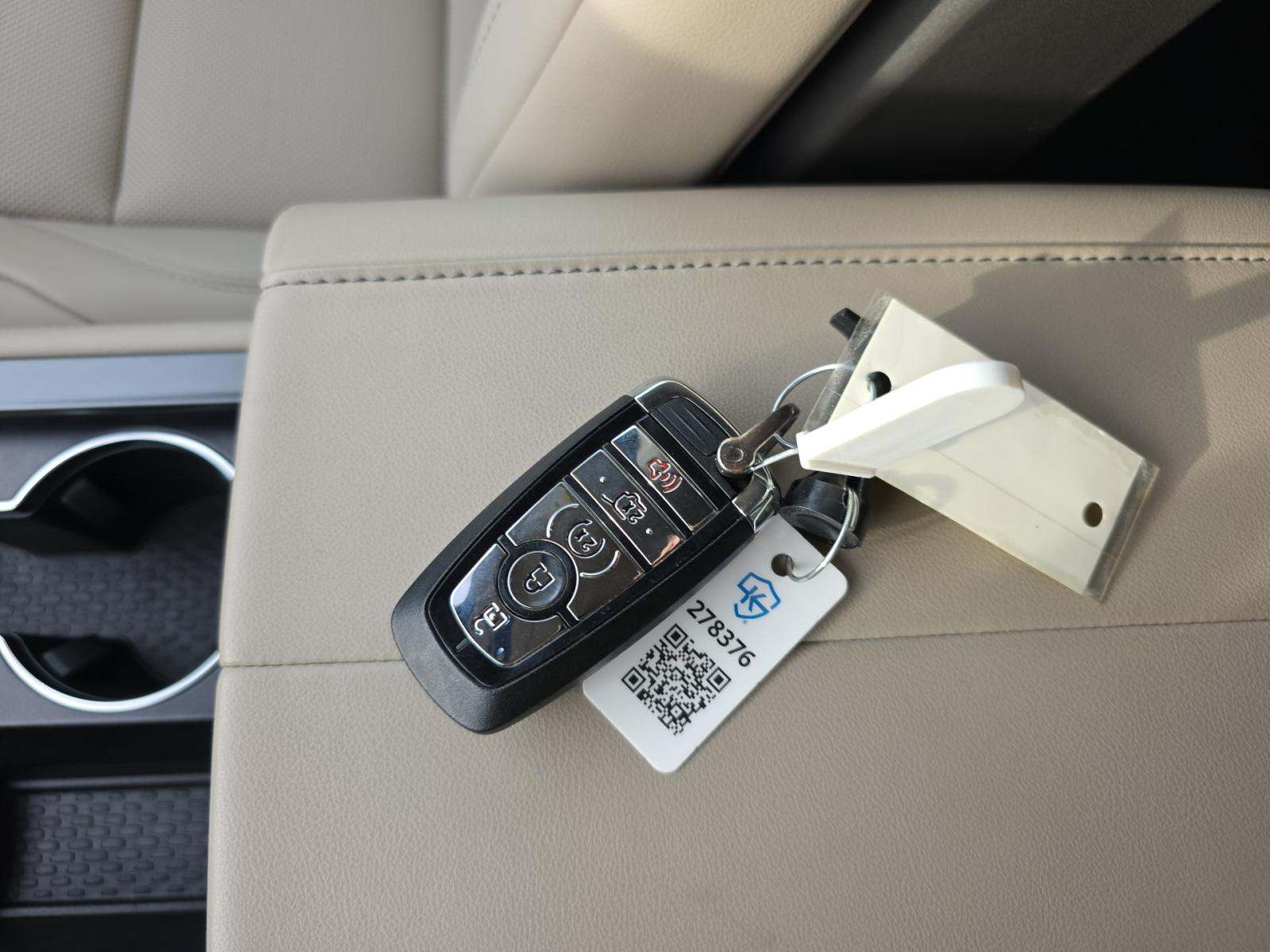 2025 Lincoln Nautilus Premiere AWD