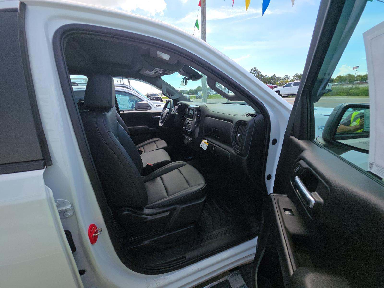 2025 Chevrolet Silverado 1500 Work Truck RWD