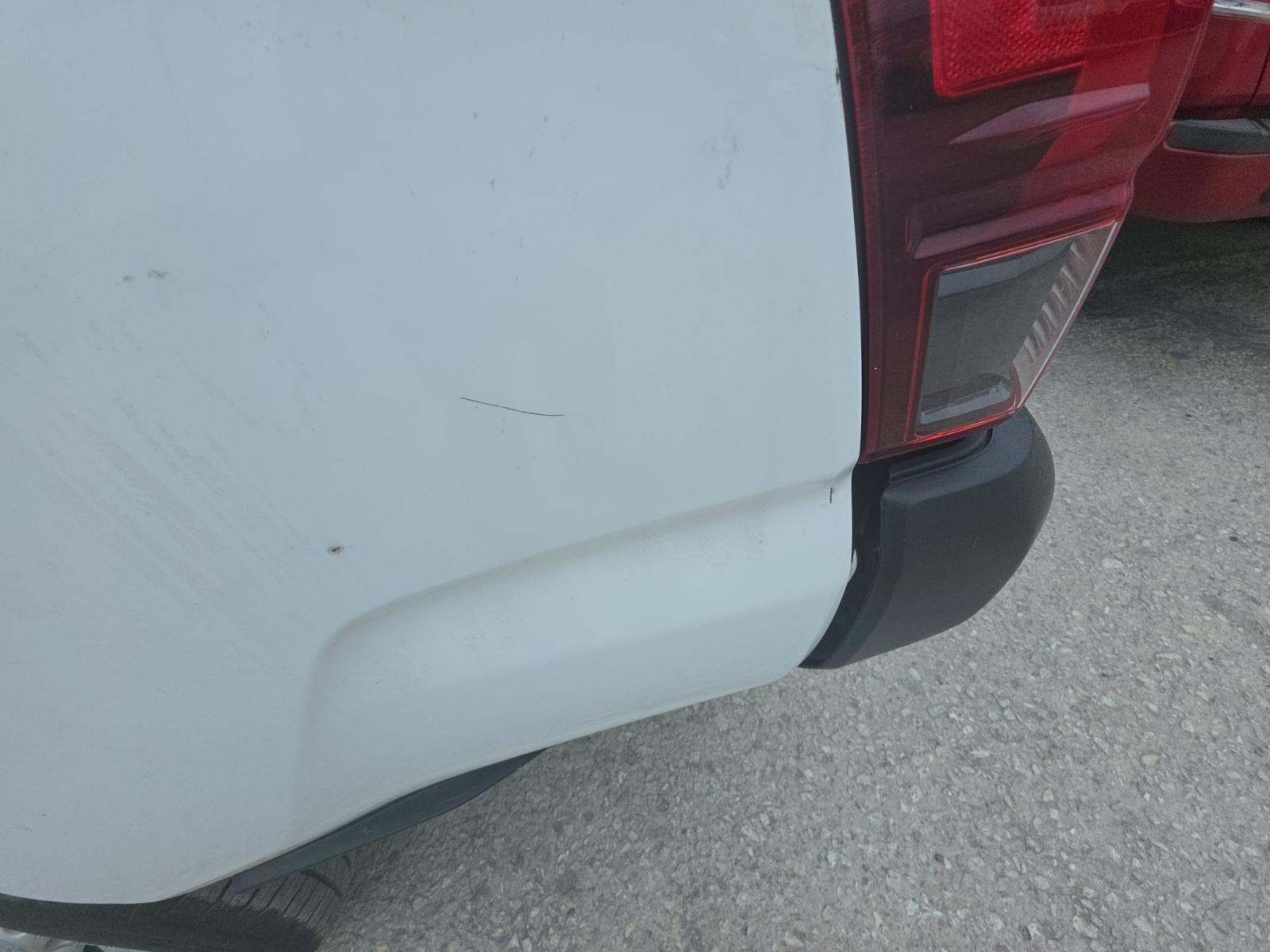 2022 Toyota Tacoma SR RWD