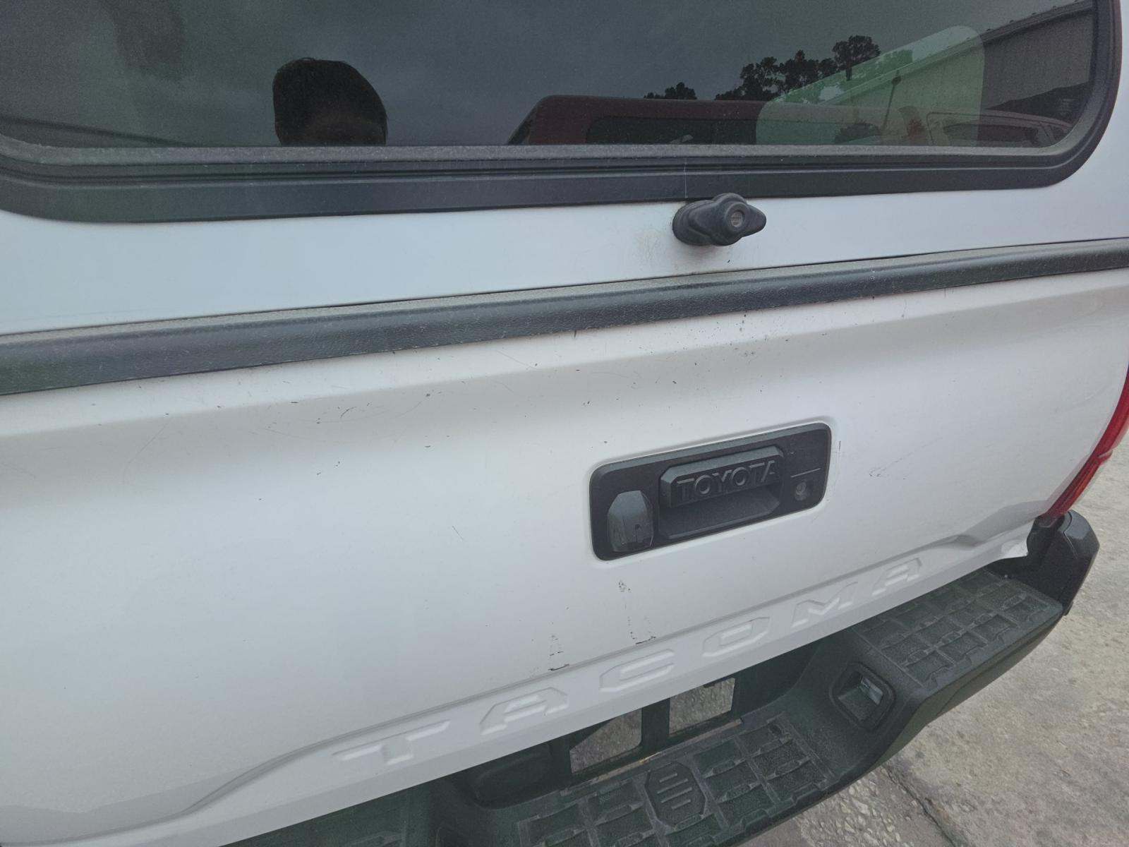 2022 Toyota Tacoma SR RWD