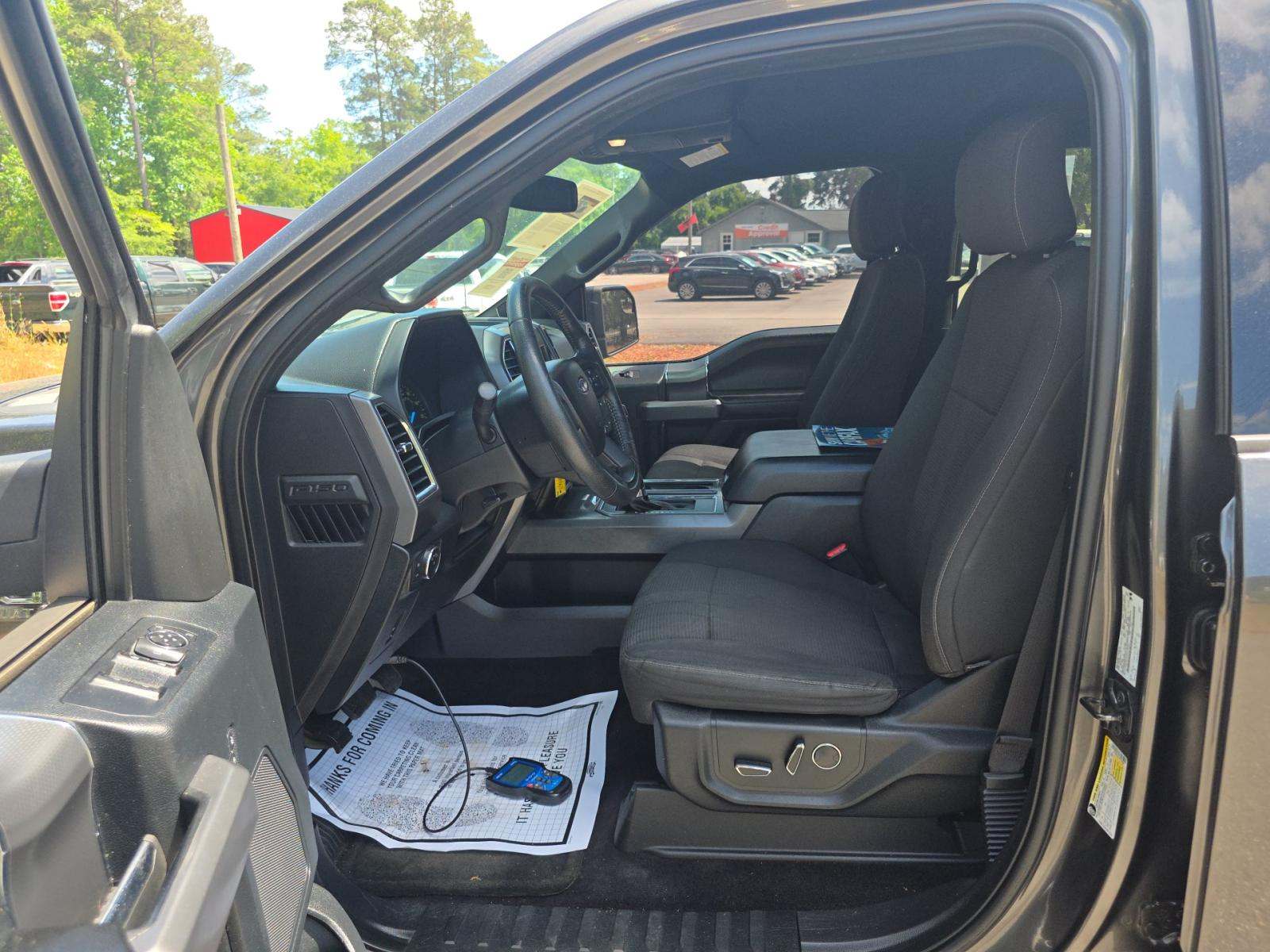 FORD F-150 - 2