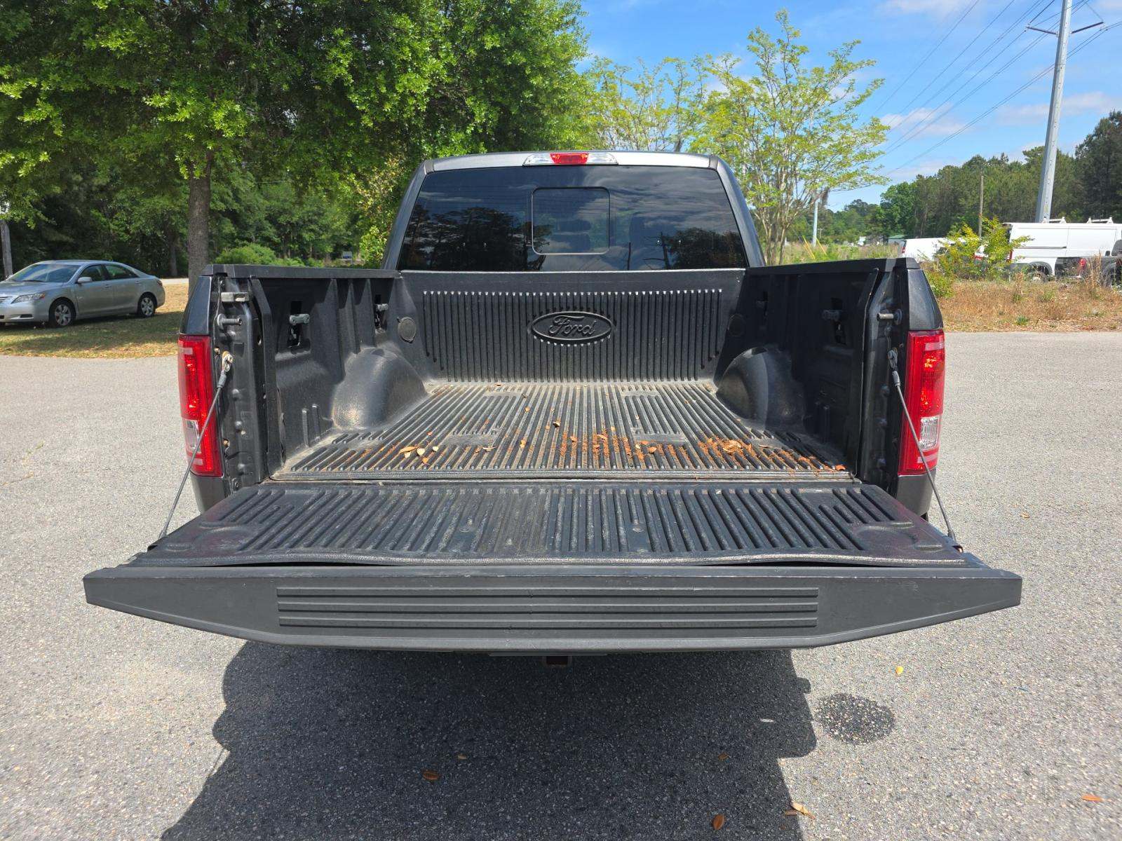 FORD F-150 - 10