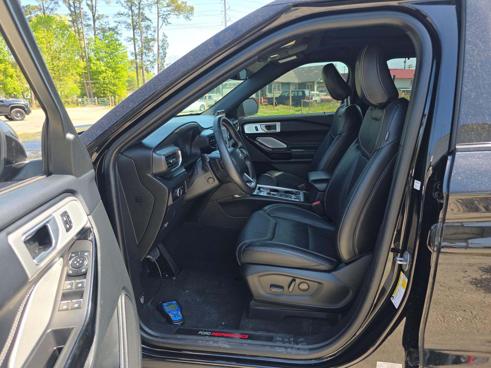 2023 Ford Explorer ST AWD